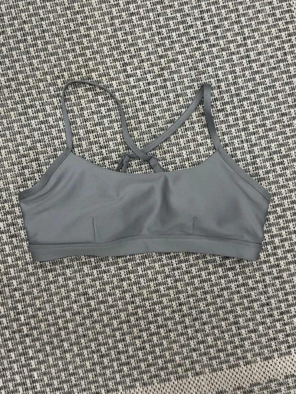 Alo Yoga Airlift Intrigue Bra in Lunar Grey